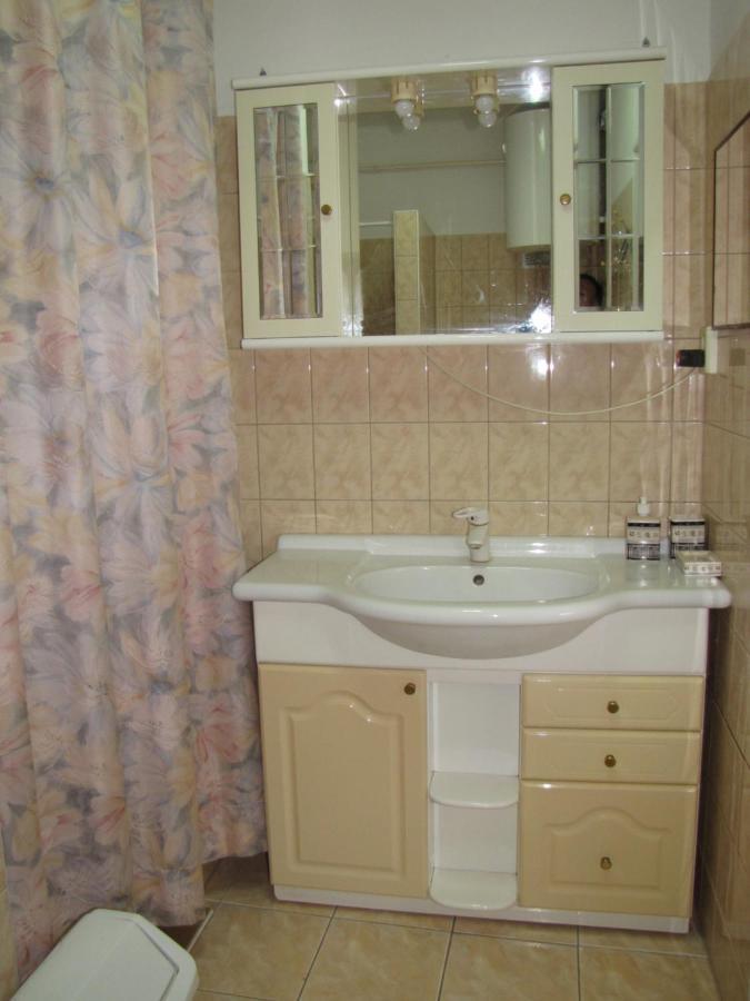 Oazis Apartmanhaz Апартаменты *